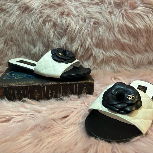 CHANEL, Shoes, Black And White Chanel Mules